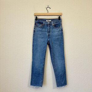 LEVI'S Wedgie Straight Jeans Blue Cropped Cut-Off High Rise Button Fly